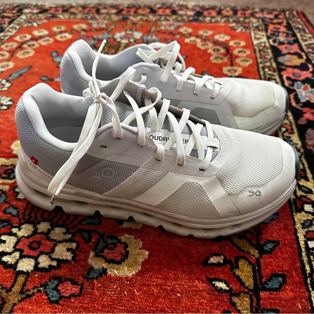 On Running Cloud Runner Sneakers - image 1